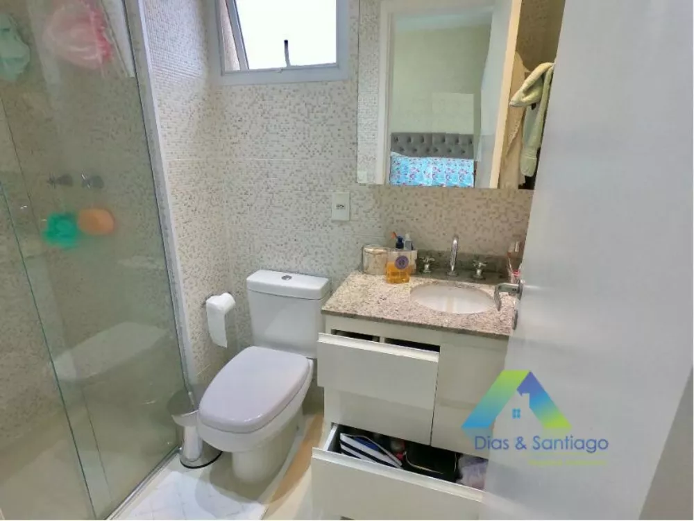 Apartamento à venda com 2 quartos, 64m² - Foto 4