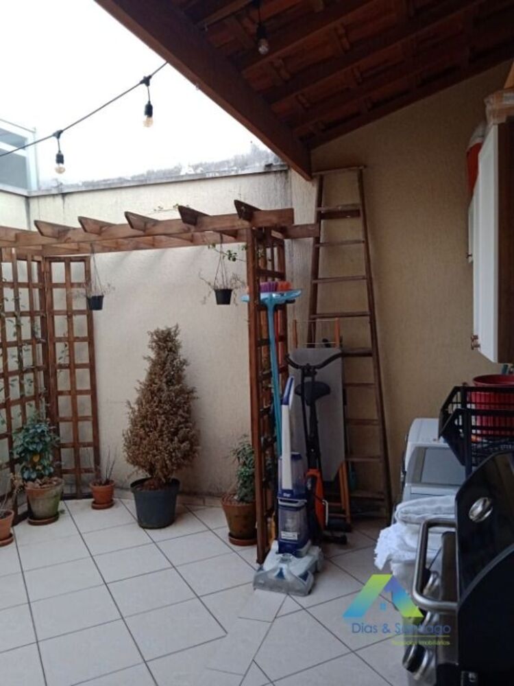 Sobrado à venda com 3 quartos, 166m² - Foto 8