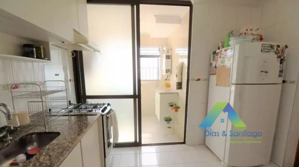 Apartamento à venda com 2 quartos, 69m² - Foto 19