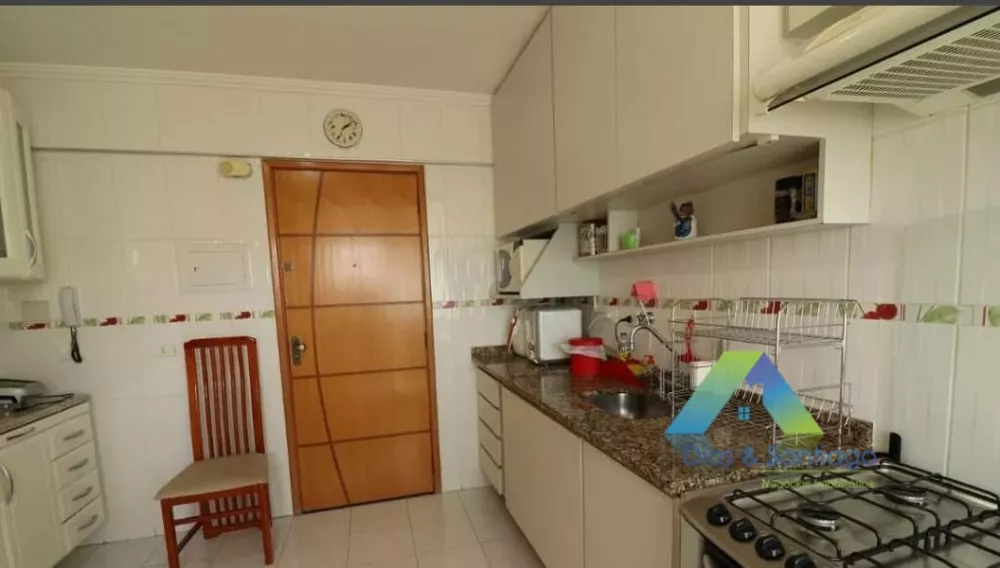 Apartamento à venda com 2 quartos, 69m² - Foto 17