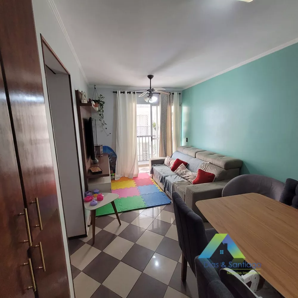 Apartamento à venda com 3 quartos, 64m² - Foto 3