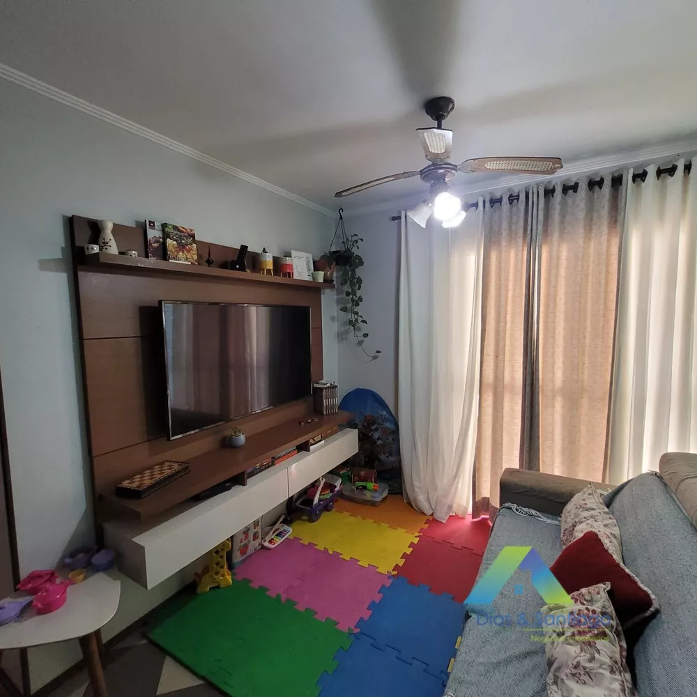 Apartamento à venda com 3 quartos, 64m² - Foto 1