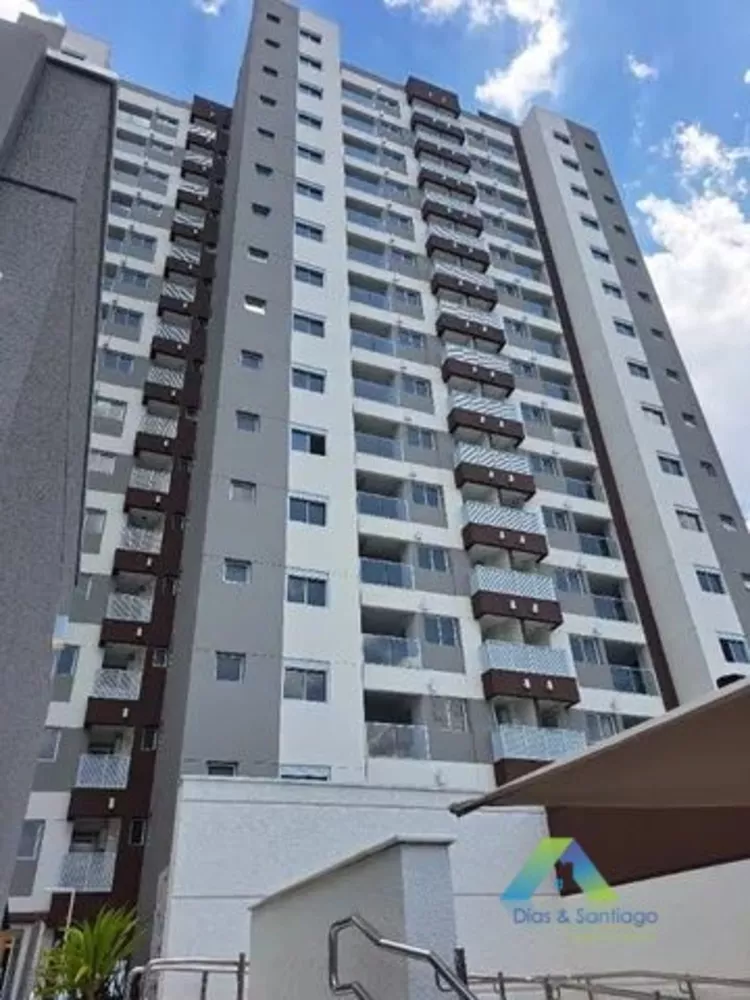 Apartamento à venda com 2 quartos, 82m² - Foto 2