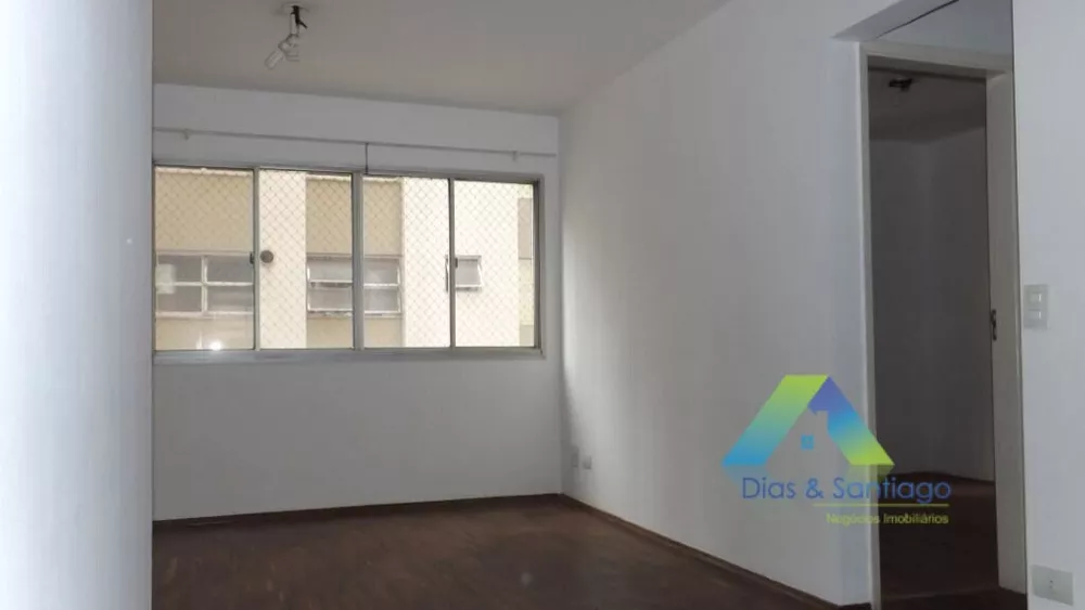 Apartamento à venda com 3 quartos, 75m² - Foto 4