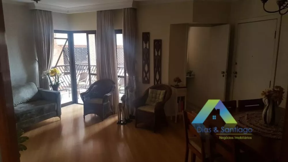 Apartamento à venda com 4 quartos, 136m² - Foto 1