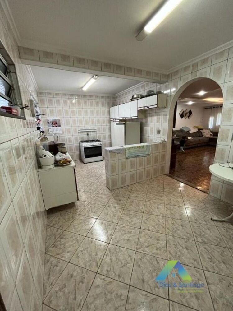 Sobrado, 3 quartos, 200 m² - Foto 2