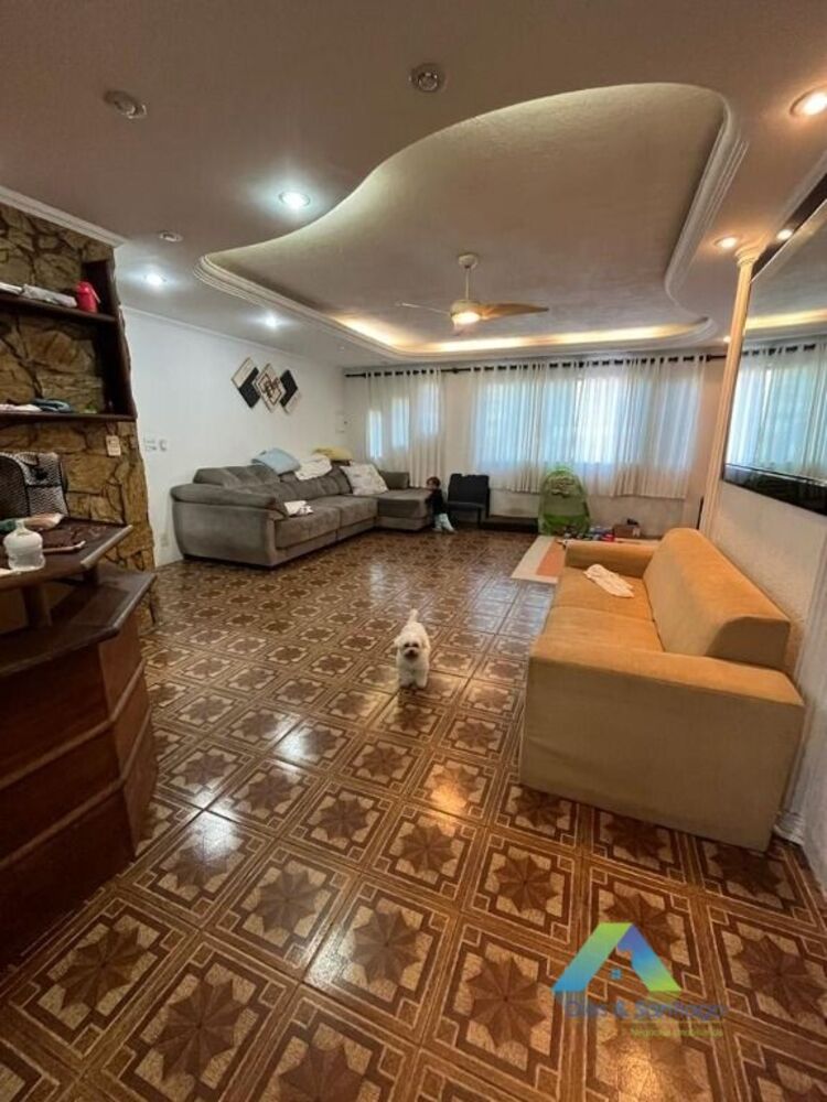 Sobrado, 3 quartos, 200 m² - Foto 1