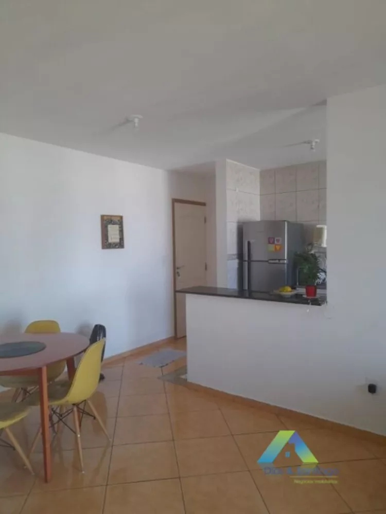 Apartamento à venda com 2 quartos, 70m² - Foto 5