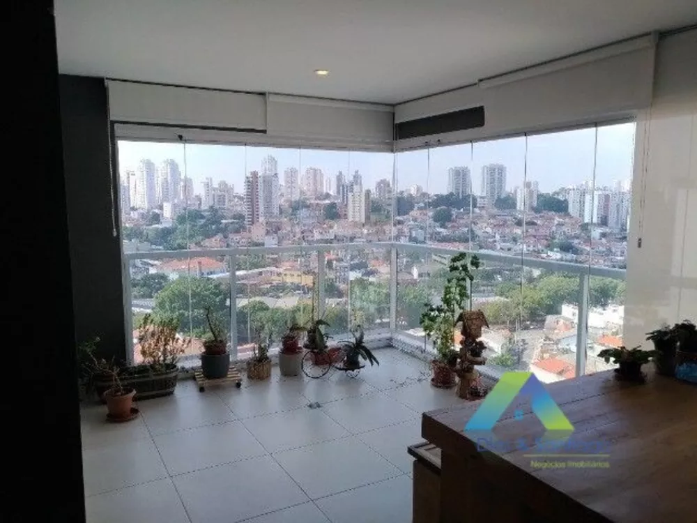 Apartamento à venda com 3 quartos, 97m² - Foto 1