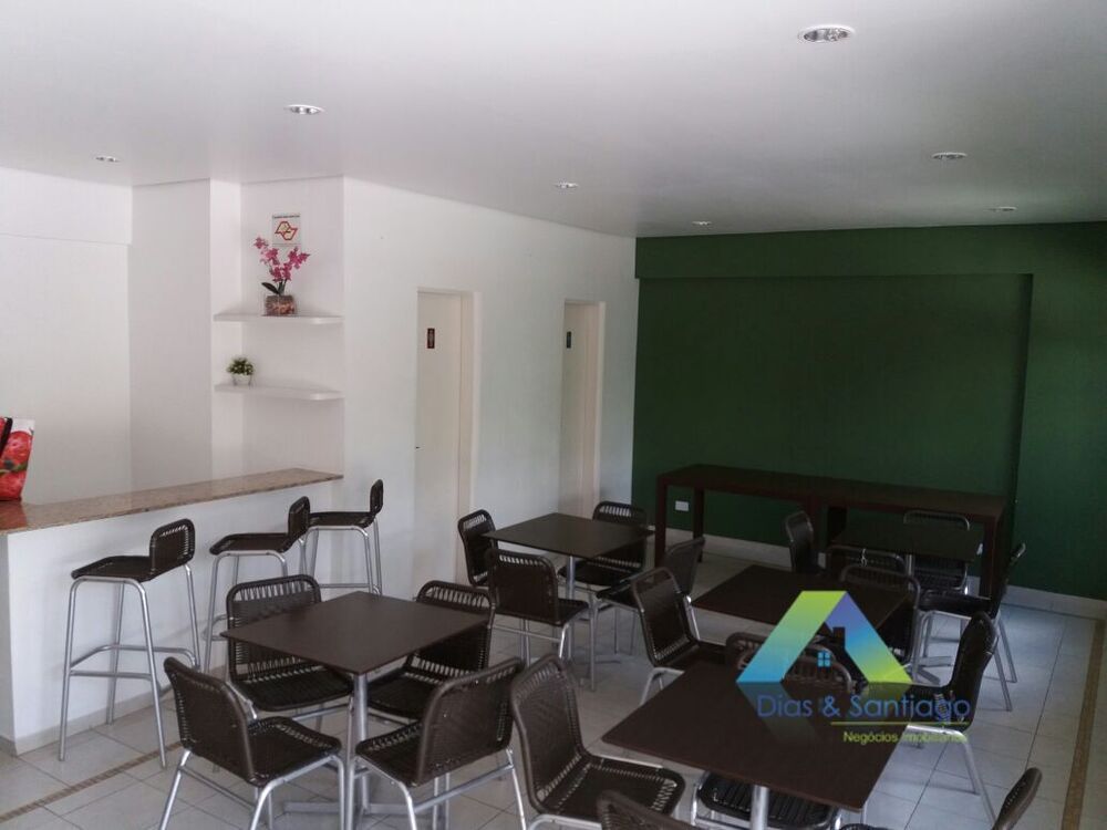 Apartamento para alugar com 2 quartos, 61m² - Foto 12