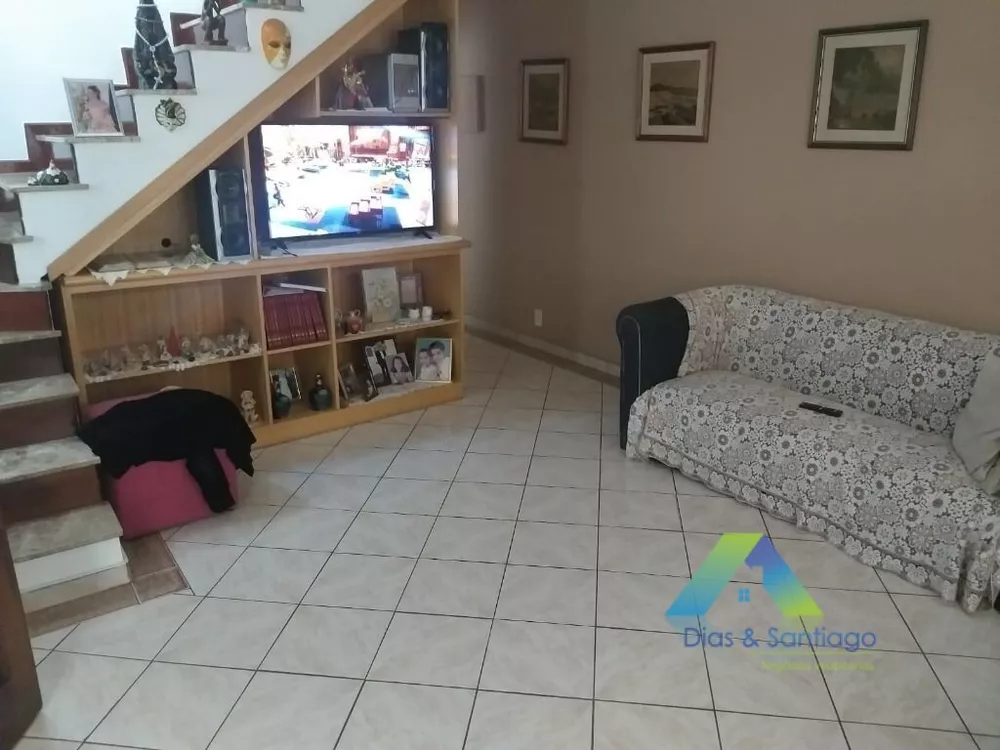 Sobrado à venda com 3 quartos, 160m² - Foto 3