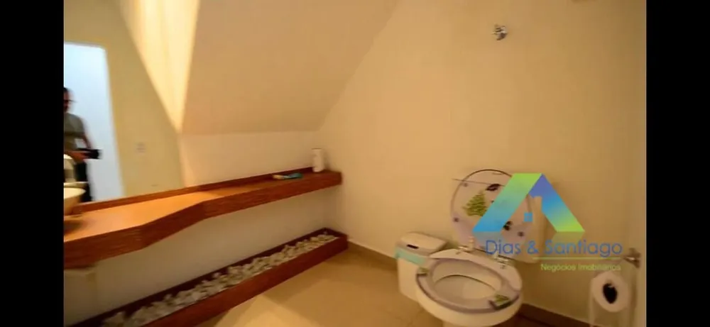 Casa, 4 quartos, 220 m² - Foto 12