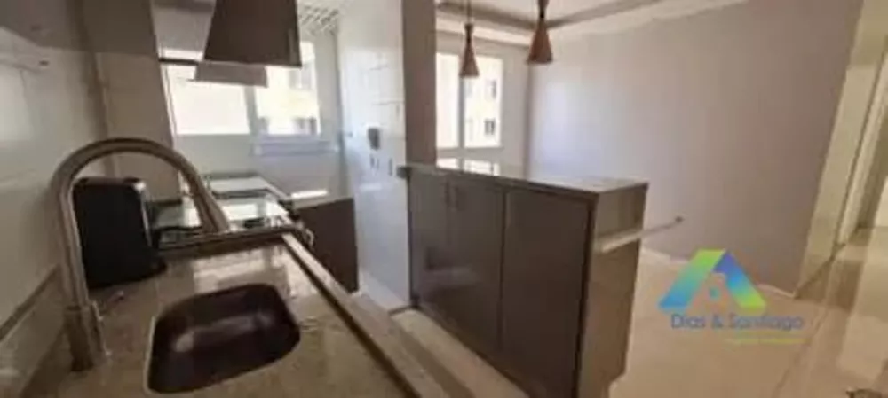 Apartamento à venda com 2 quartos, 40m² - Foto 8