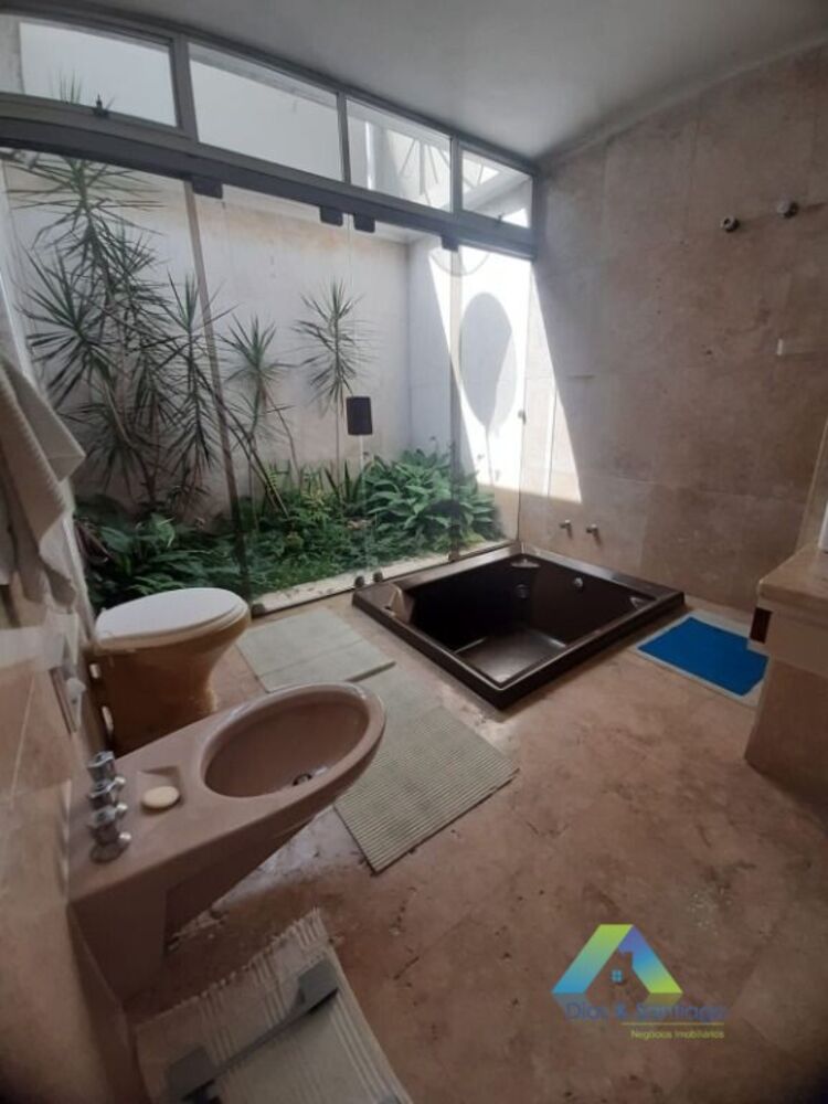 Casa à venda com 4 quartos, 1294m² - Foto 13