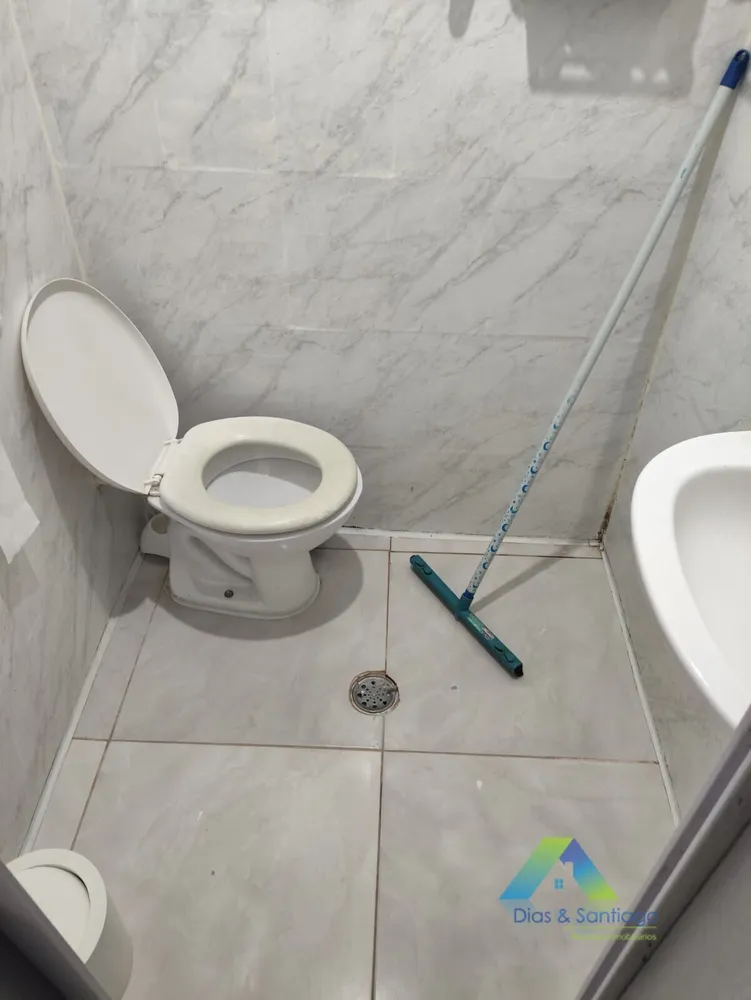 Casa, 6 quartos, 200 m² - Foto 4
