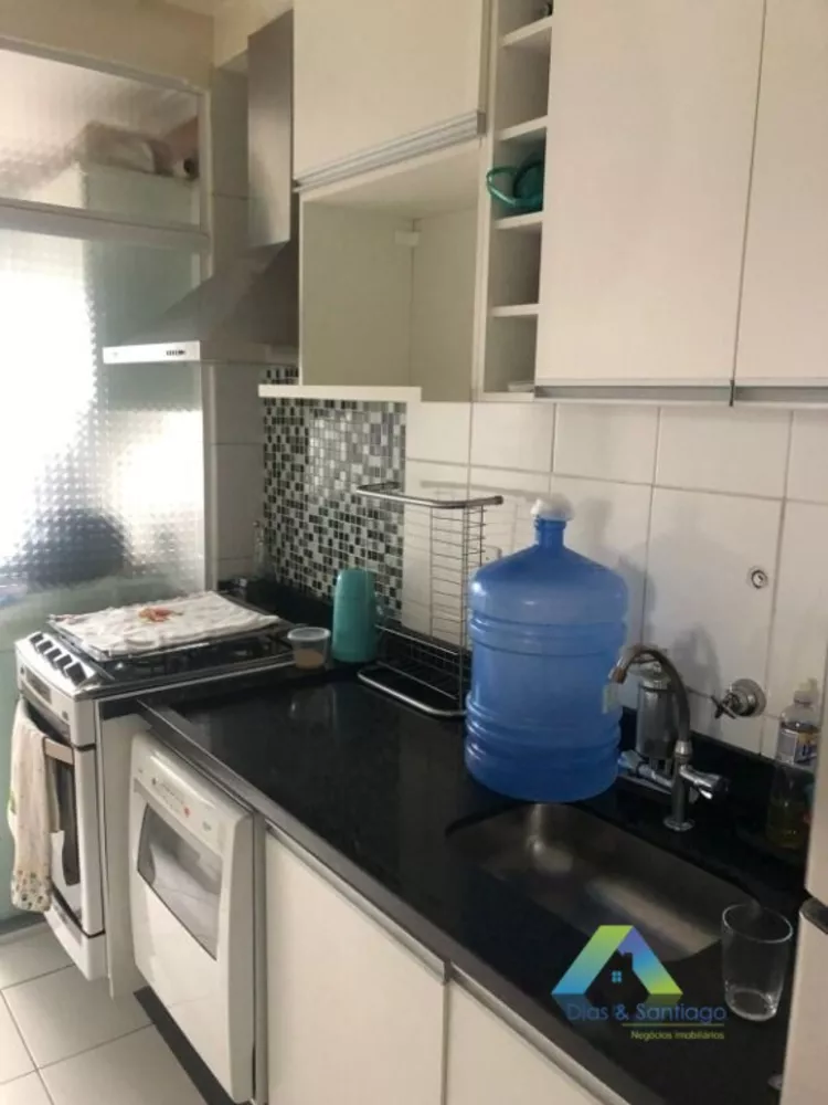 Apartamento à venda com 3 quartos, 68m² - Foto 3