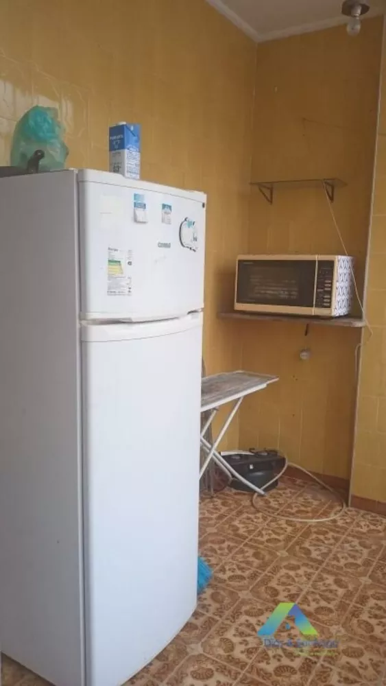 Apartamento à venda com 4 quartos, 140m² - Foto 2