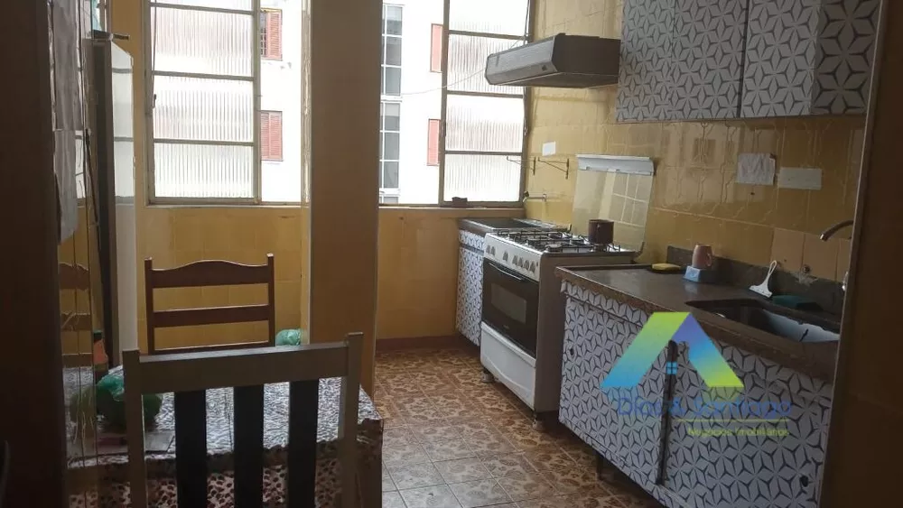 Apartamento à venda com 4 quartos, 140m² - Foto 1