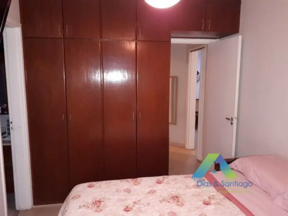 Apartamento à venda com 2 quartos, 67m² - Foto 4