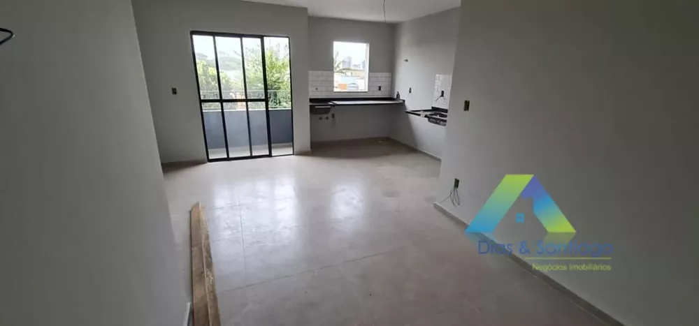 Apartamento à venda com 2 quartos, 38m² - Foto 3