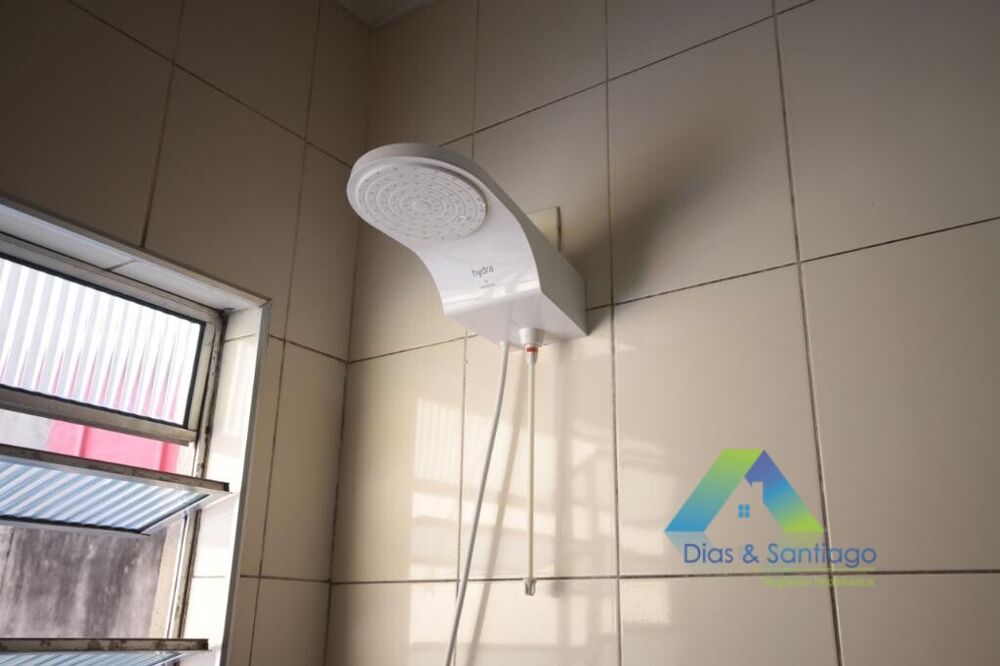 Casa à venda com 3 quartos, 179m² - Foto 3