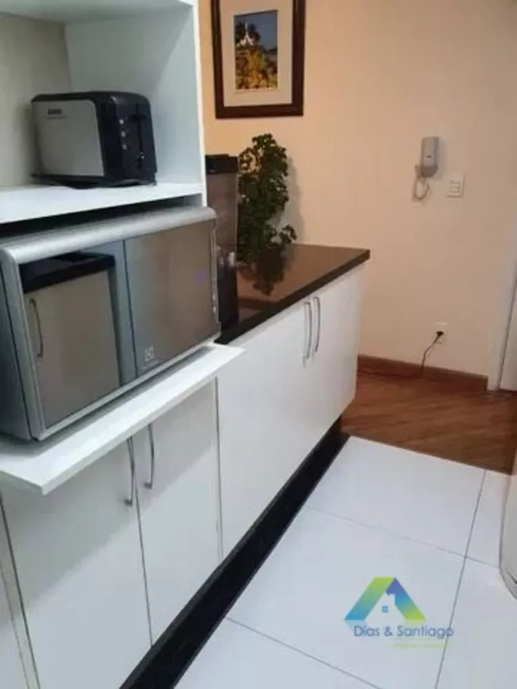 Apartamento à venda com 3 quartos, 65m² - Foto 4