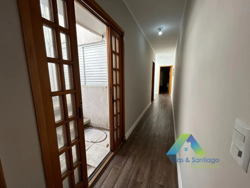 Casa, 3 quartos, 243 m² - Foto 4