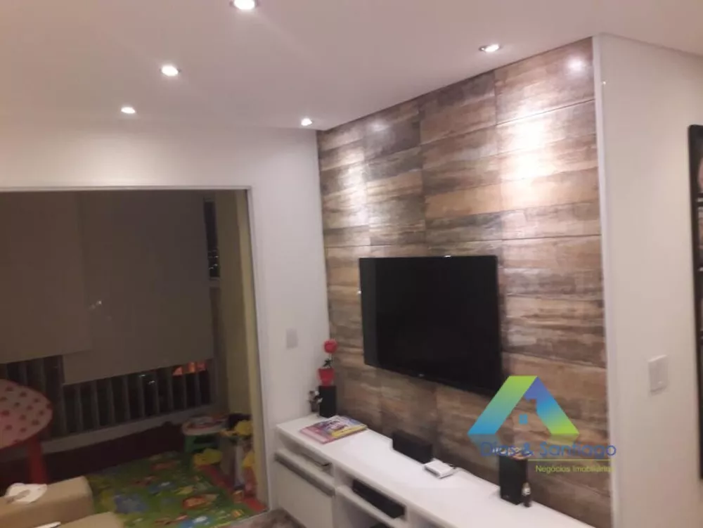 Apartamento à venda com 2 quartos, 56m² - Foto 4