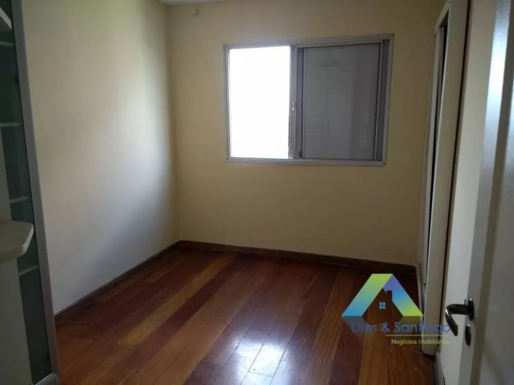 Apartamento à venda com 3 quartos, 76m² - Foto 3