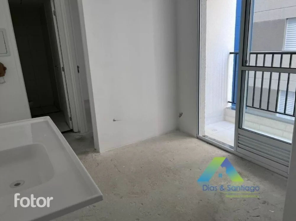 Apartamento à venda com 2 quartos, 31m² - Foto 4