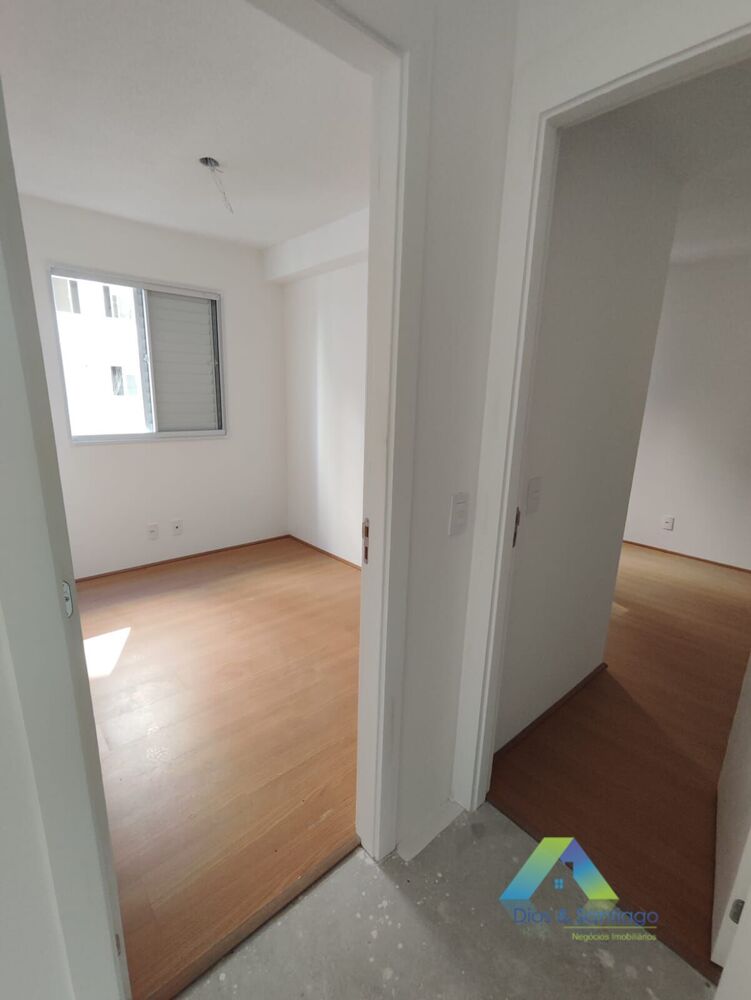 Apartamento à venda com 2 quartos, 40m² - Foto 2