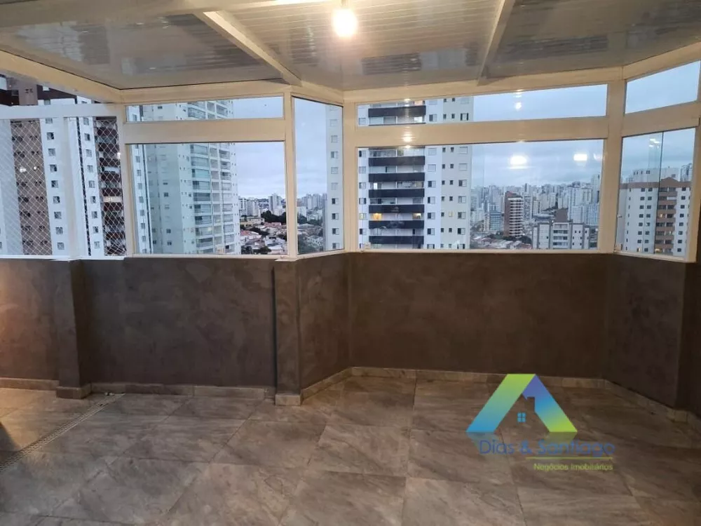 Apartamento à venda com 4 quartos, 224m² - Foto 1