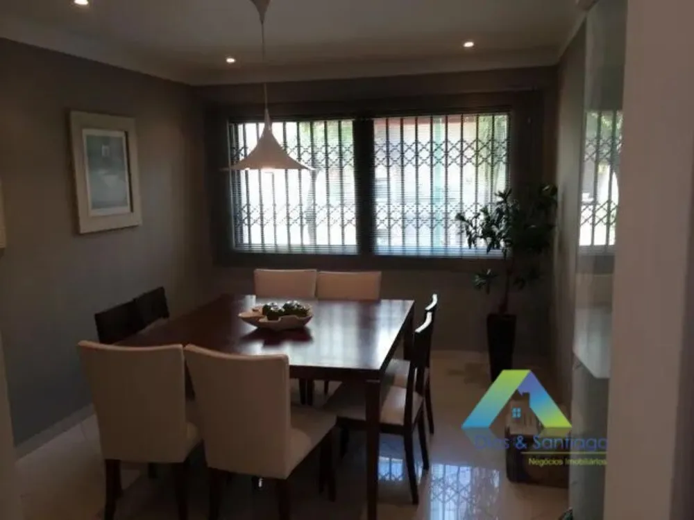 Sobrado, 4 quartos, 210 m² - Foto 2