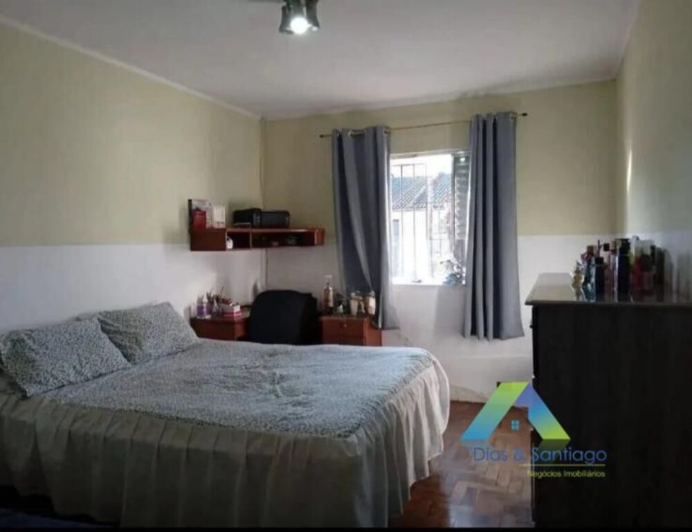 Sobrado à venda com 2 quartos, 100m² - Foto 3