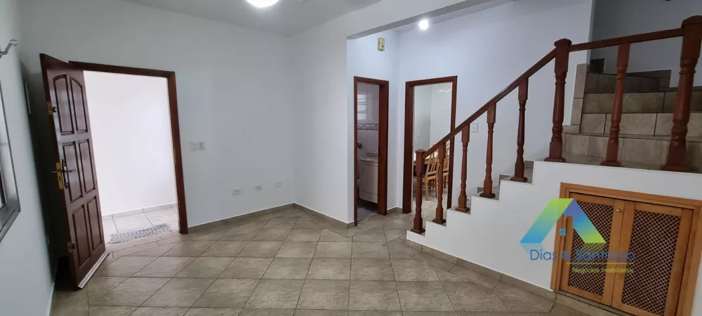 Sobrado à venda com 3 quartos, 126m² - Foto 4