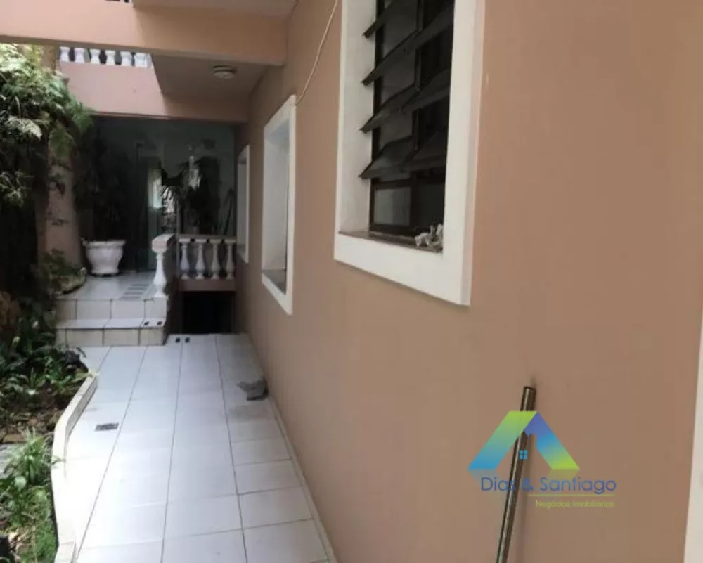 Sobrado à venda com 6 quartos, 480m² - Foto 12