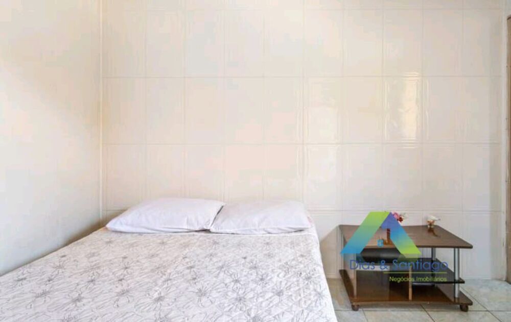 Casa à venda com 3 quartos, 110m² - Foto 3