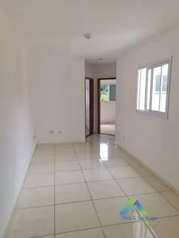 Apartamento à venda com 2 quartos, 70m² - Foto 3