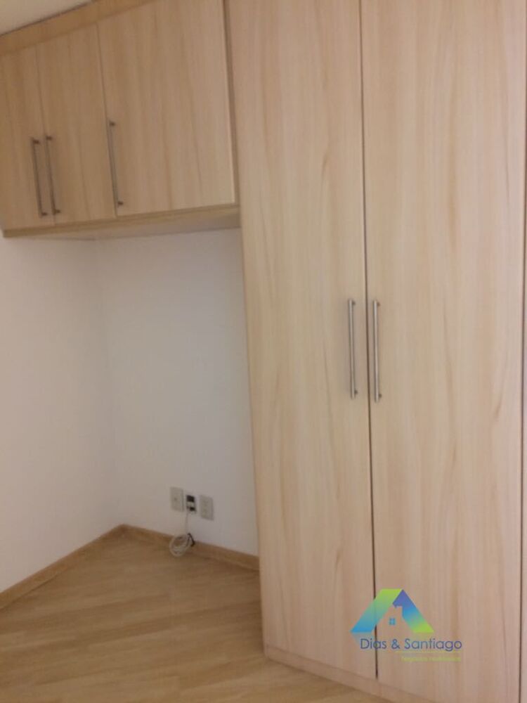 Apartamento à venda com 1 quarto, 60m² - Foto 5