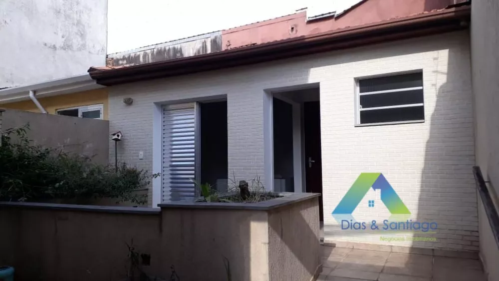 Sobrado à venda com 4 quartos, 200m² - Foto 4