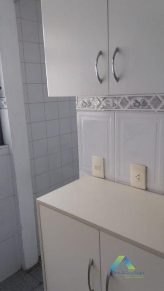 Apartamento à venda com 3 quartos, 94m² - Foto 4