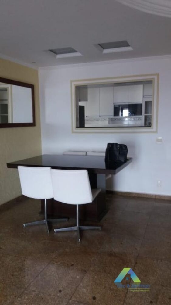 Apartamento à venda com 3 quartos, 94m² - Foto 2