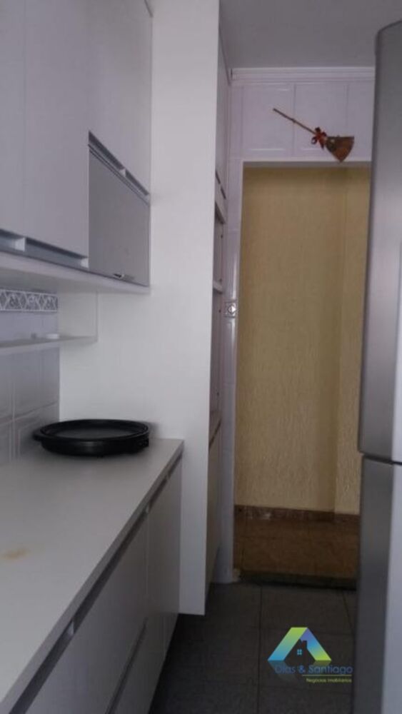 Apartamento à venda com 3 quartos, 94m² - Foto 8