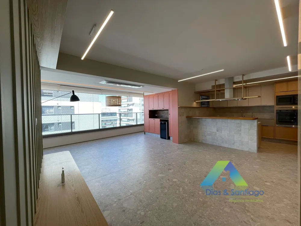 Apartamento, 3 quartos, 131 m² - Foto 2