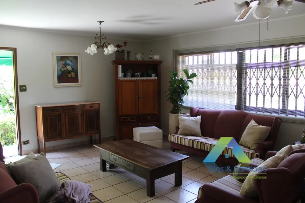 Sobrado, 4 quartos, 263 m² - Foto 1