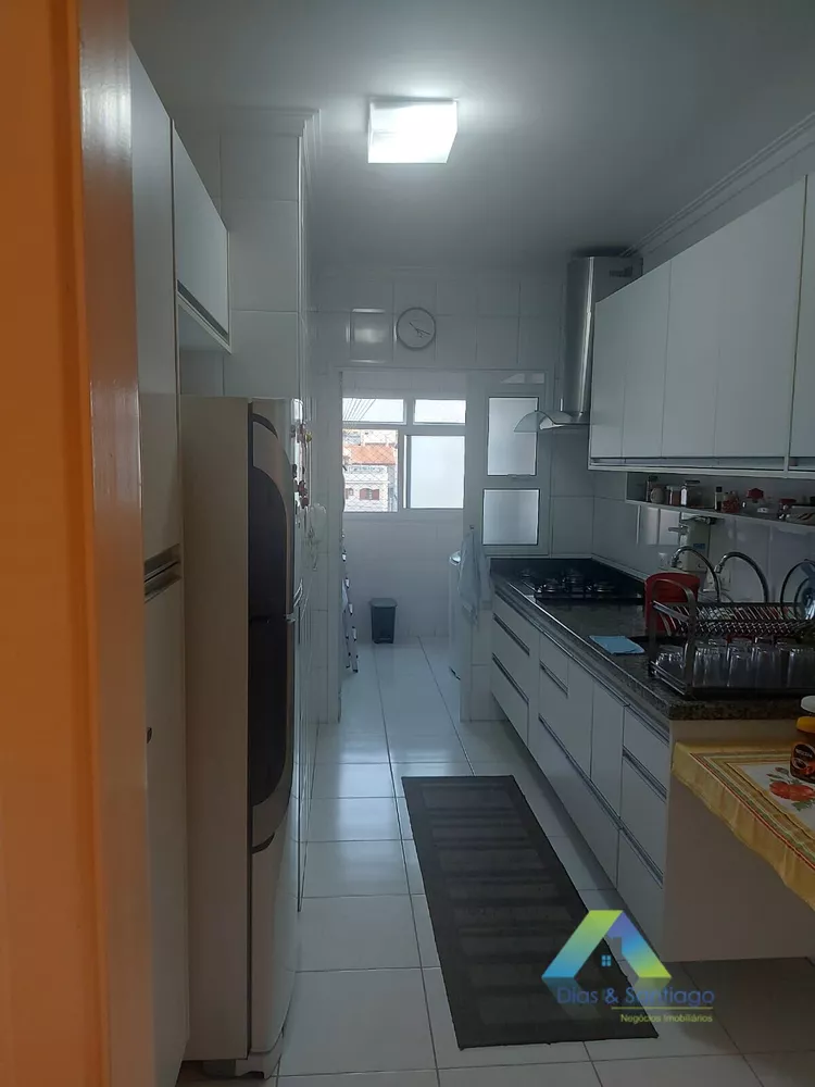 Apartamento à venda com 2 quartos, 74m² - Foto 3