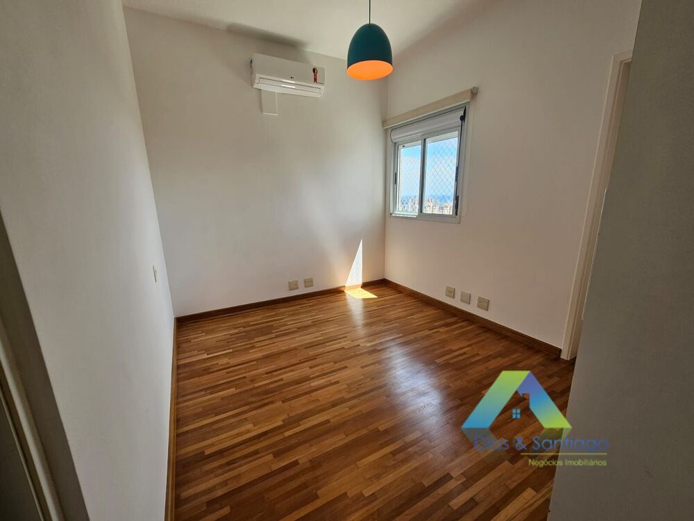 Cobertura para alugar com 4 quartos, 320m² - Foto 5