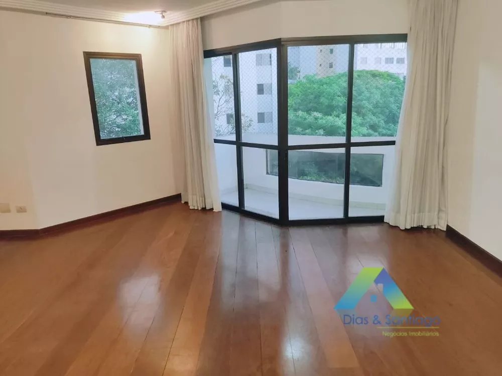 Apartamento à venda com 3 quartos, 110m² - Foto 1