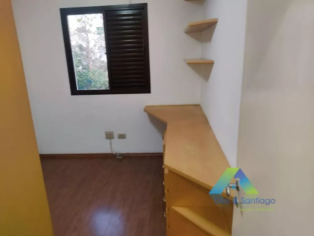 Apartamento à venda com 3 quartos, 110m² - Foto 9