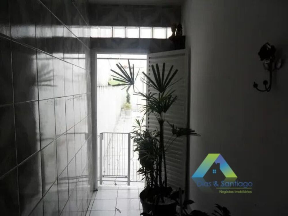 Sobrado à venda com 3 quartos, 152m² - Foto 11